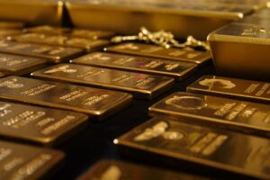 Read more about the article 10 Greatest Gold Heists of All Time